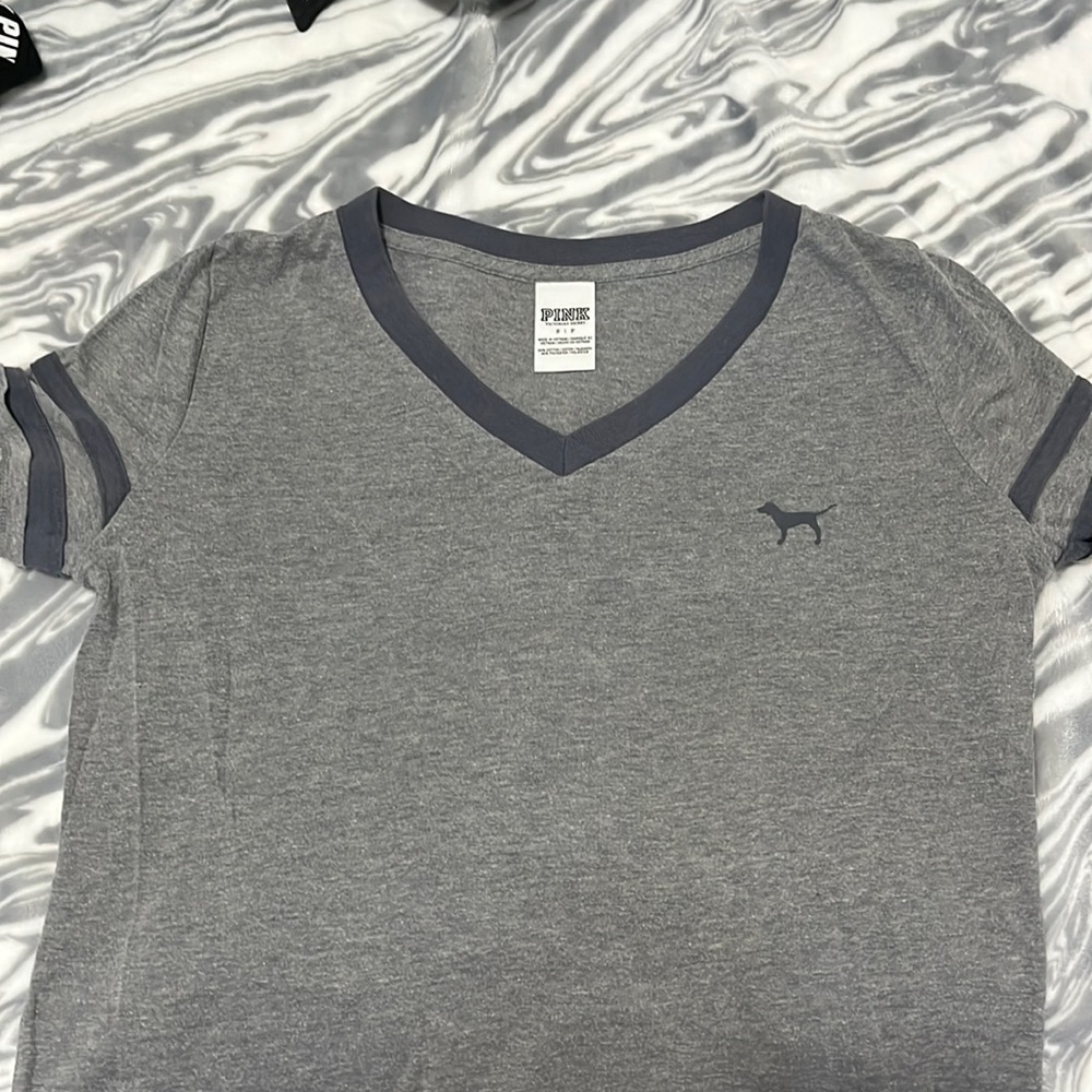 VS Pink Tee